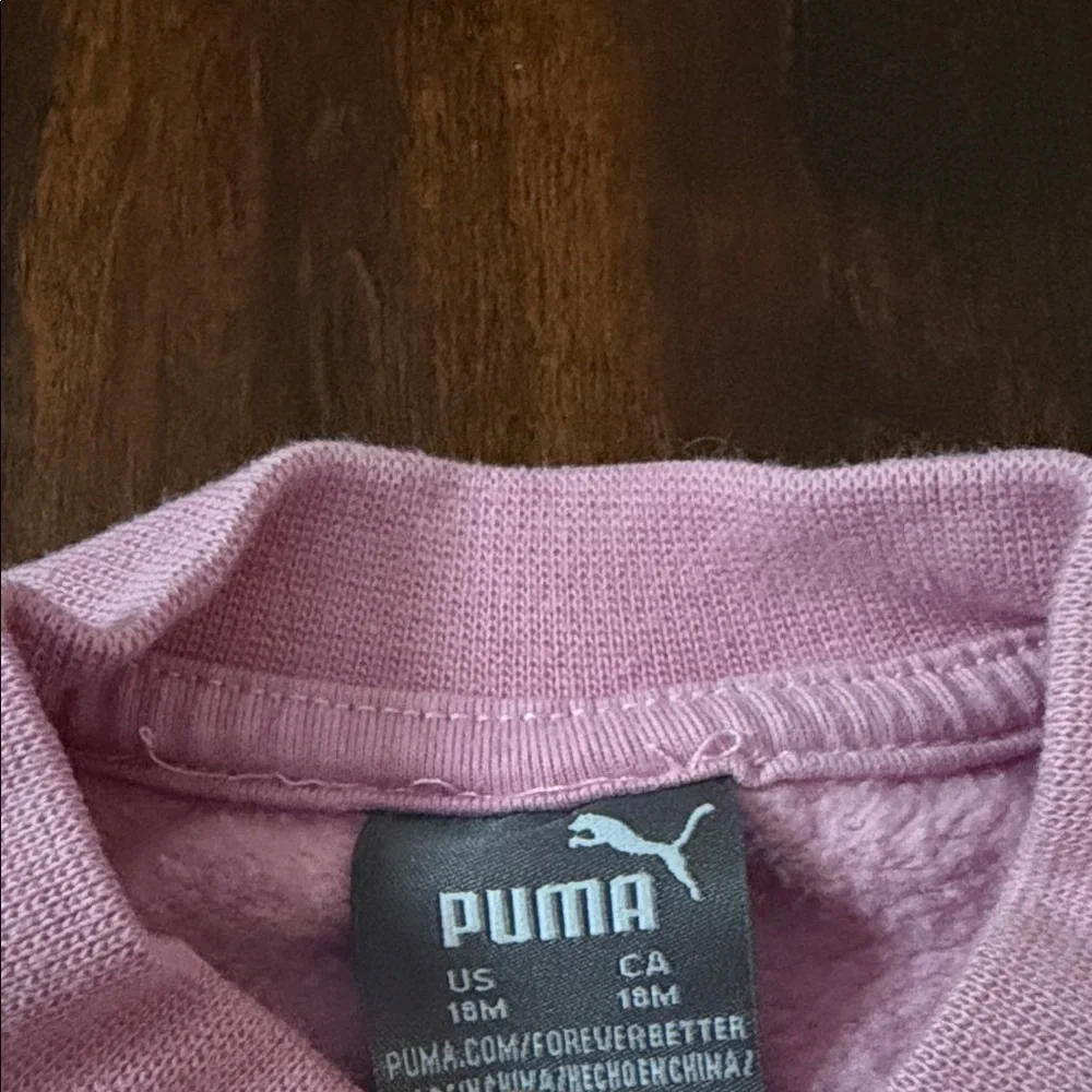 Puma vibrant pink